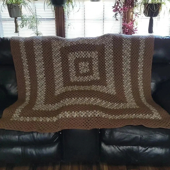 Crocheted blanket brown tan with blue large - Picture 1 of 5